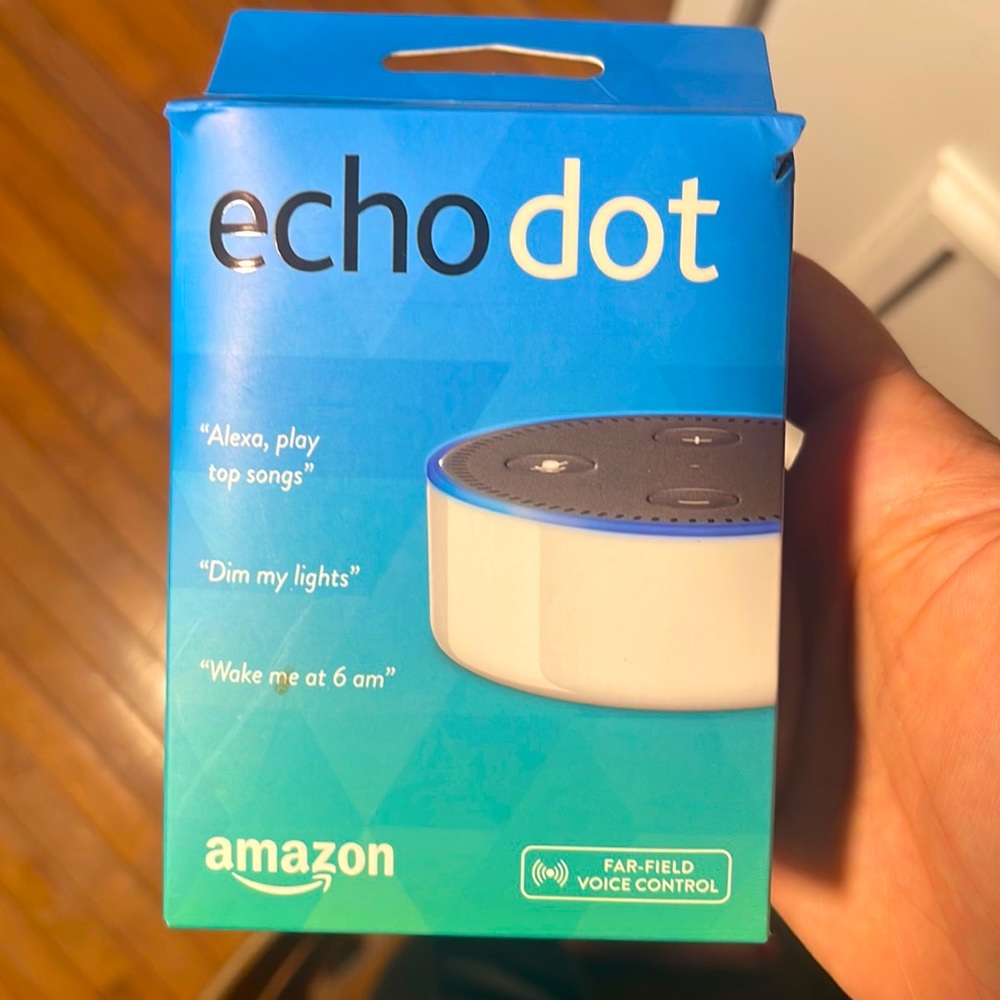 NEW Echo Dot 2nd generation